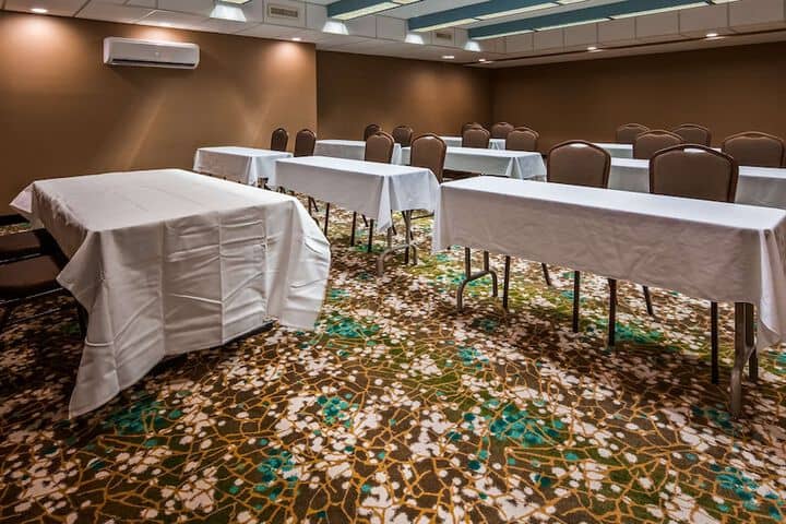 Meeting facility